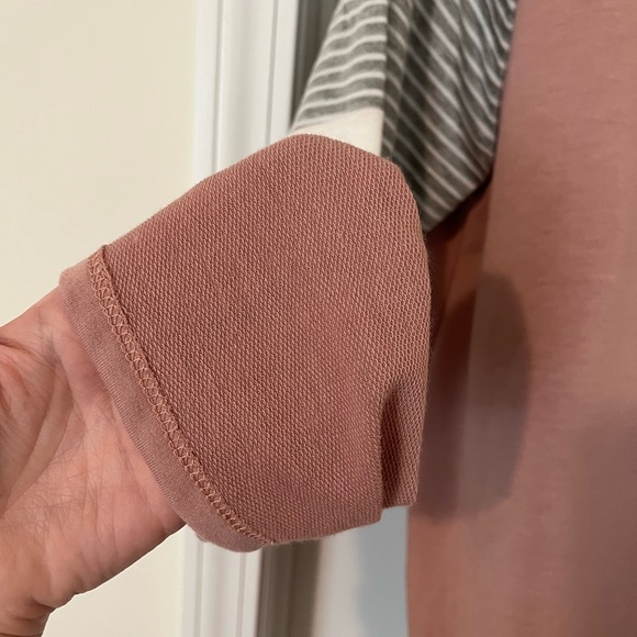 Perfectly Priscilla Light Weight Super Soft Blocked Long Sleeve Sweater 1X - Picture 2 of 8